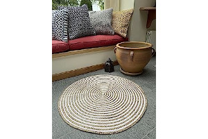 81EE24jrAcL._AC_UL320_