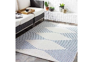 81qumw-4BJL._AC_UL320_